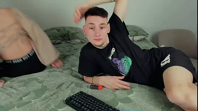 Snapshot of LeslieDominic chatting on 03-14-26, 12:05 LeslieDominic online show from 03-14-26, 12:05