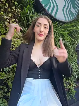 Snapshot of IvonneJoy chatting on 04-29-26, 05:17 IvonneJoy online show from 04-29-26, 05:17