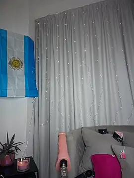Snapshot of IvonneJoy chatting on 07-14-26, 12:43 IvonneJoy online show from 07-14-26, 12:43
