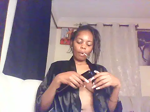 Snapshot of sweetanabella4 chatting on 06-05-26, 10:37 sweetanabella4 online show from 06-05-26, 10:37