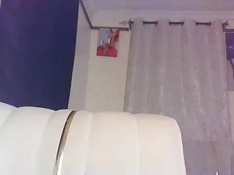 Snapshot of sweetanabella4 chatting on 06-18-26, 07:18 sweetanabella4 online show from 06-18-26, 07:18