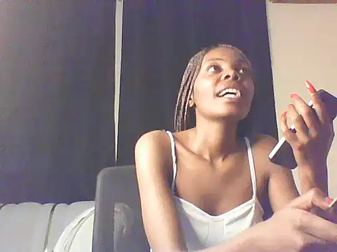 Snapshot of sweetanabella4 chatting on 04-14-26, 07:46 sweetanabella4 online show from 04-14-26, 07:46