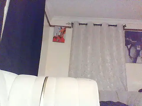 Snapshot of sweetanabella4 chatting on 05-05-26, 10:18 sweetanabella4 online show from 05-05-26, 10:18