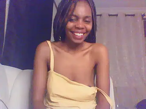 Snapshot of sweetanabella4 chatting on 05-17-26, 05:46 sweetanabella4 online show from 05-17-26, 05:46