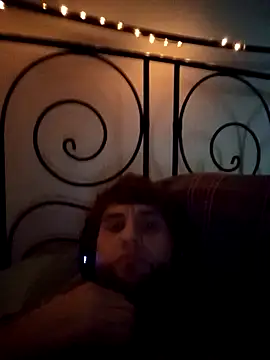 Snapshot of domdom26z chatting on 11-05-25, 11:35 domdom26z online show from 11-05-25, 11:35