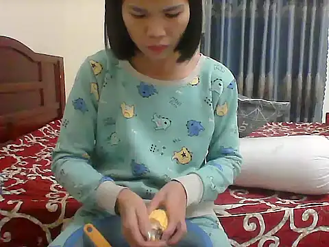 Snapshot of Dumani99 chatting on 03-18-25, 03:45 Dumani99 online show from 03-18-25, 03:45