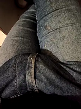 Snapshot of franko1987 chatting on 02-26-26, 05:07 franko1987 online show from 02-26-26, 05:07