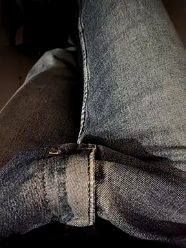 Snapshot of franko1987 chatting on 03-20-26, 05:41 franko1987 online show from 03-20-26, 05:41