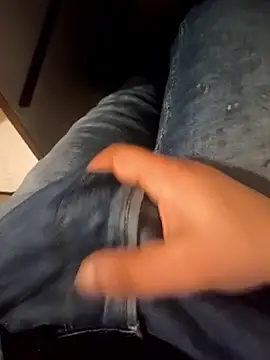 Snapshot of franko1987 chatting on 03-06-26, 10:43 franko1987 online show from 03-06-26, 10:43