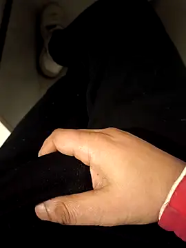 Snapshot of franko1987 chatting on 02-12-26, 06:24 franko1987 online show from 02-12-26, 06:24