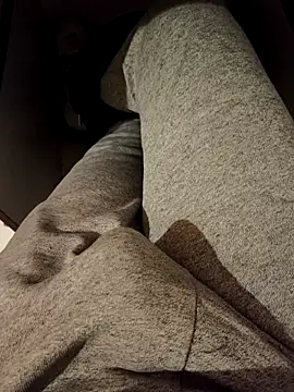 Snapshot of franko1987 chatting on 02-15-26, 06:25 franko1987 online show from 02-15-26, 06:25