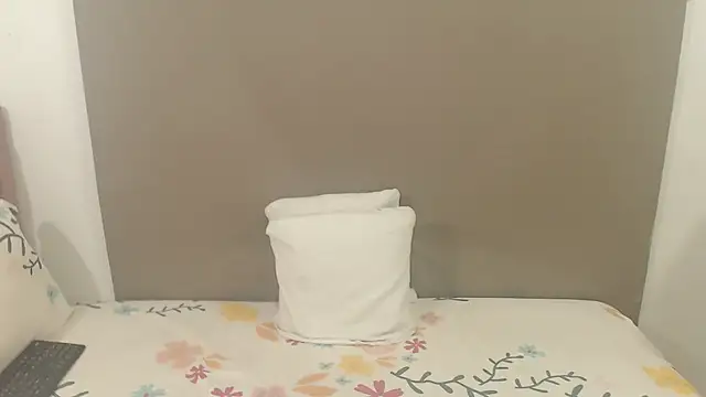 kimberlyjamexxx online show from 10-12-25, 03:19