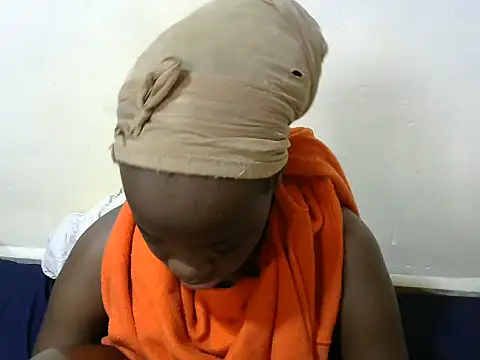 Snapshot of Thicky_kyla chatting on 02-06-26, 12:34 Thicky kyla online show from 02-06-26, 12:34