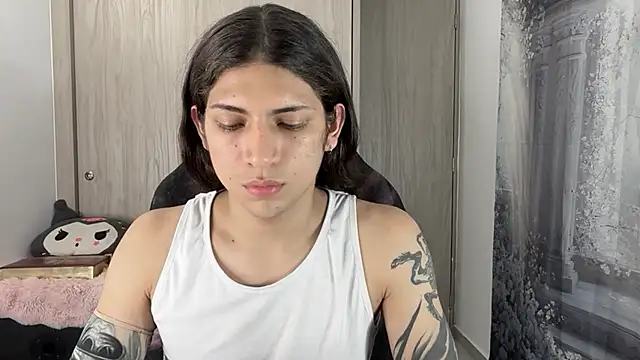 gabriel  manson online show from 12-20-25, 07:55