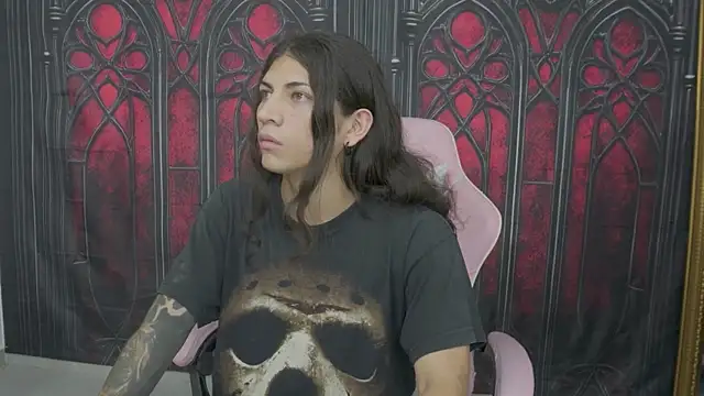 Snapshot of gabriel__manson chatting on 09-19-25, 04:16 gabriel manson online show from 09-19-25, 04:16