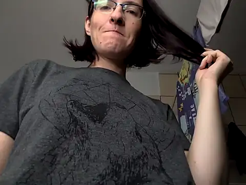Snapshot of Milky_hairy_mommy chatting on 09-10-25, 07:57 Milky hairy mommy online show from 09-10-25, 07:57
