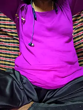 Snapshot of Tamil--Rani chatting on 03-03-25, 05:31 Tamil--Rani online show from 03-03-25, 05:31