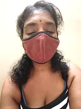 Snapshot of Tamil--Rani chatting on 02-23-25, 04:35 Tamil--Rani online show from 02-23-25, 04:35