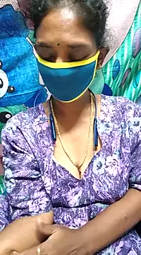 Snapshot of Tamil--Rani chatting on 03-15-25, 06:21 Tamil--Rani online show from 03-15-25, 06:21