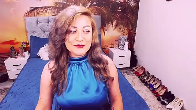 Snapshot of eviajoness chatting on 05-24-26, 11:26 eviajoness online show from 05-24-26, 11:26