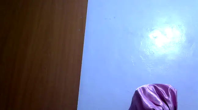 Slim momma online show from 02-28-25, 03:37