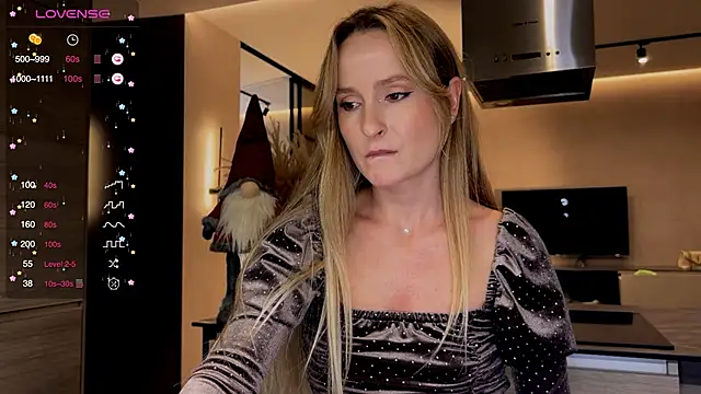 Peach  juice online show from 12-20-24, 07:39