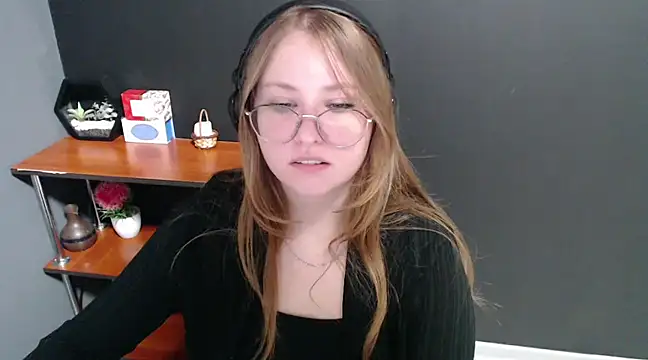lady minx online show from 01-21-25, 10:52