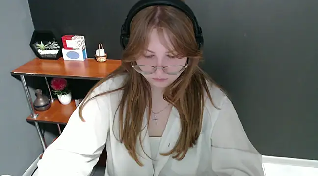 lady minx online show from 01-27-25, 10:38