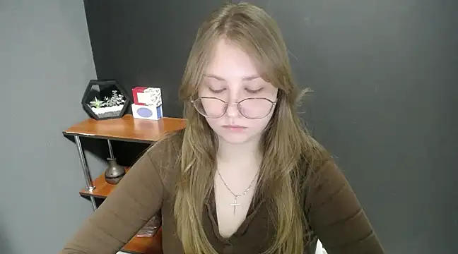 lady minx online show from 02-11-25, 10:47