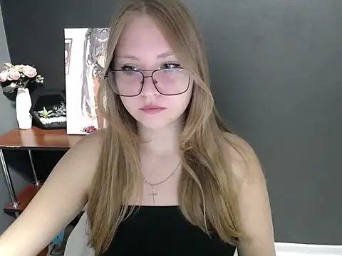 lady minx online show from 09-18-25, 06:27