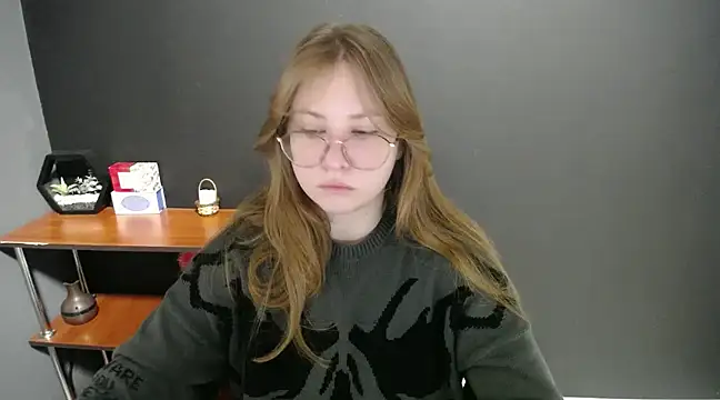 lady minx online show from 02-10-25, 07:15
