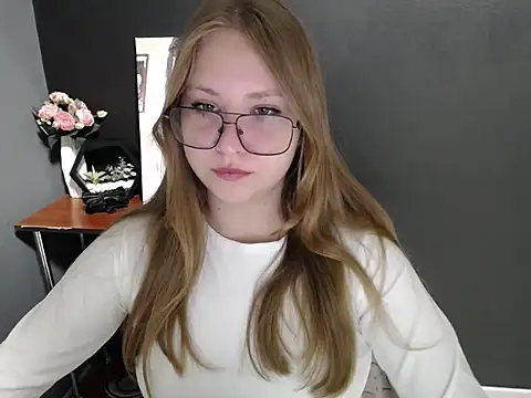 lady minx online show from 10-02-25, 06:39