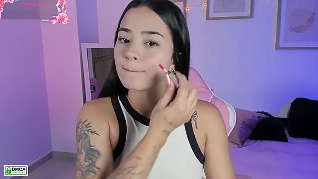 Veronica isaza   online show from 12-05-25, 12:37