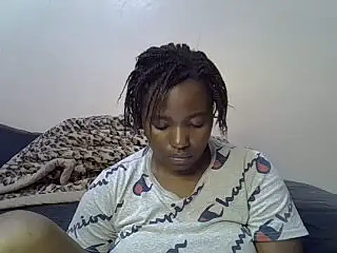 Snapshot of sweet_gal01 chatting on 01-29-25, 09:28 sweet gal01 online show from 01-29-25, 09:28