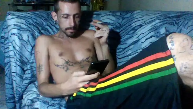 Snapshot of sellvageria chatting on 02-05-26, 10:27 sellvageria online show from 02-05-26, 10:27