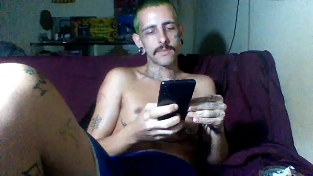 Snapshot of sellvageria chatting on 02-23-26, 12:56 sellvageria online show from 02-23-26, 12:56