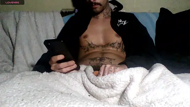 Snapshot of sellvageria chatting on 05-24-26, 10:20 sellvageria online show from 05-24-26, 10:20
