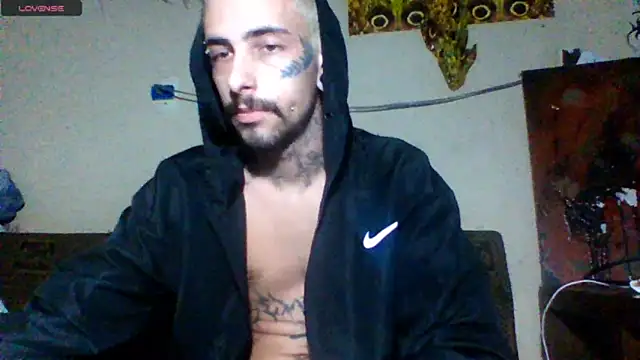 Snapshot of sellvageria chatting on 05-02-26, 09:09 sellvageria online show from 05-02-26, 09:09
