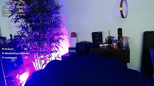 CreamyInkky  online show from 03-20-26, 06:36