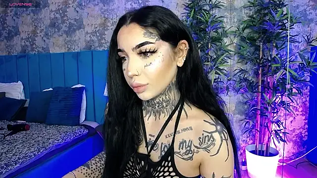 CreamyInkky  online show from 02-07-26, 07:27