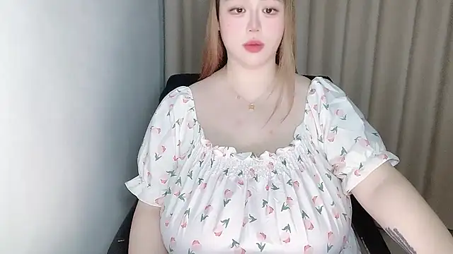 Snapshot of 520-vivo chatting on 04-22-26, 03:19 520-vivo online show from 04-22-26, 03:19