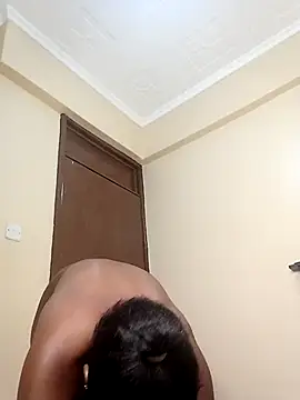 Pinky shyee online show from 10-12-25, 10:38