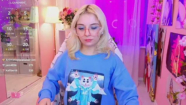 Coconut Mia online show from 03-01-25, 03:43