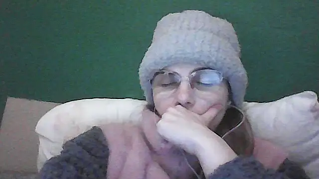 Musical  fantasy online show from 12-17-25, 11:32