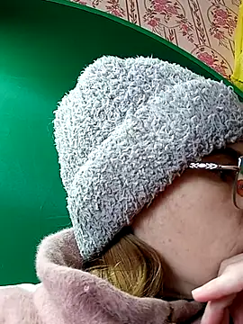 Musical  fantasy online show from 03-12-26, 07:12