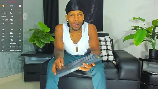 RicoBrown777  online show from 04-07-26, 03:41