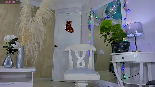 Snapshot of RicoBrown777_ chatting on 12-15-25, 04:40 RicoBrown777 online show from 12-15-25, 04:40