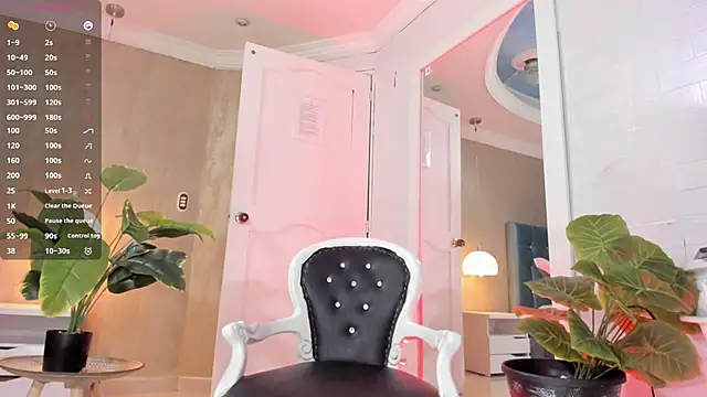 Snapshot of RicoBrown777_ chatting on 11-06-25, 04:16 RicoBrown777 online show from 11-06-25, 04:16