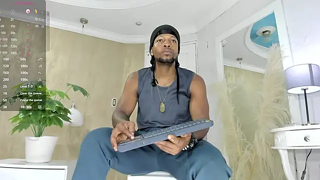 Snapshot of RicoBrown777_ chatting on 05-27-26, 03:58 RicoBrown777 online show from 05-27-26, 03:58