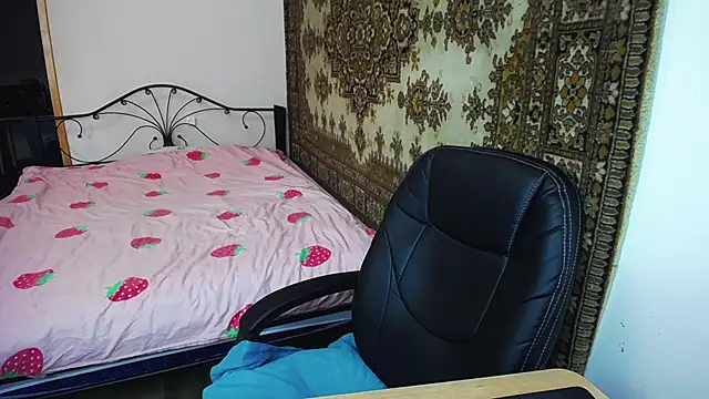 Olivia Graceee online show from 04-19-26, 08:48